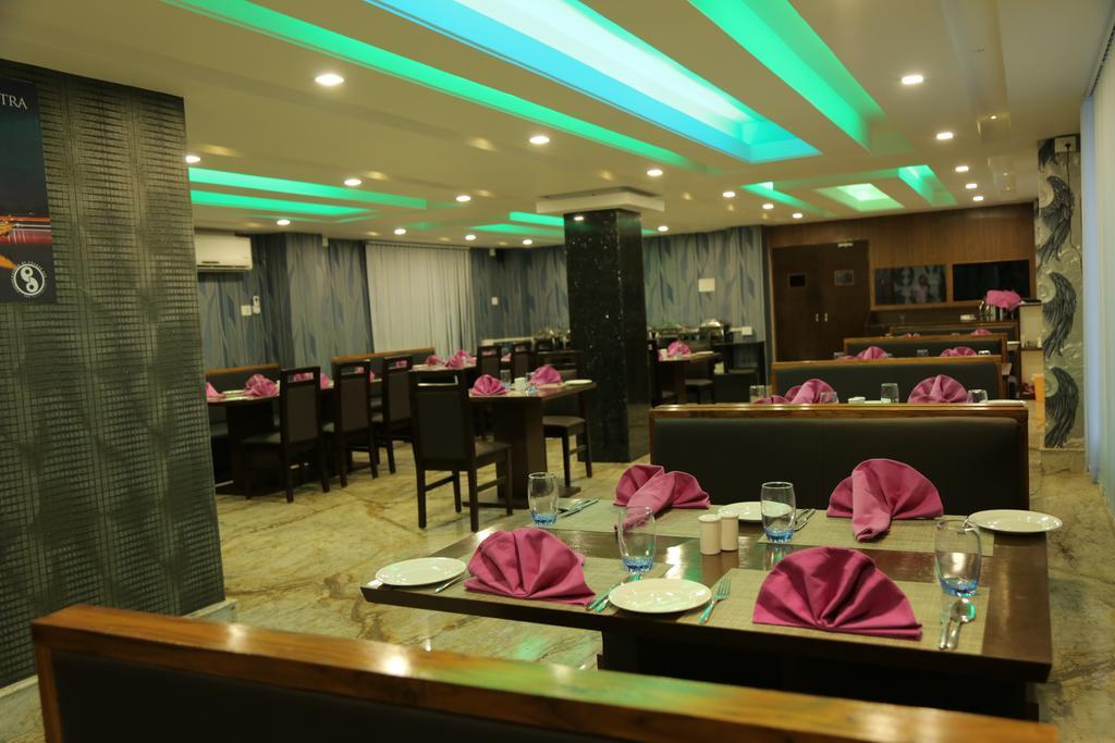 Hotel D' Sapphire Guwahati Luaran gambar